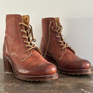 Rare NEW Frye Sabrina 6G Lace Up Boots Made in USA  - Whiskey
